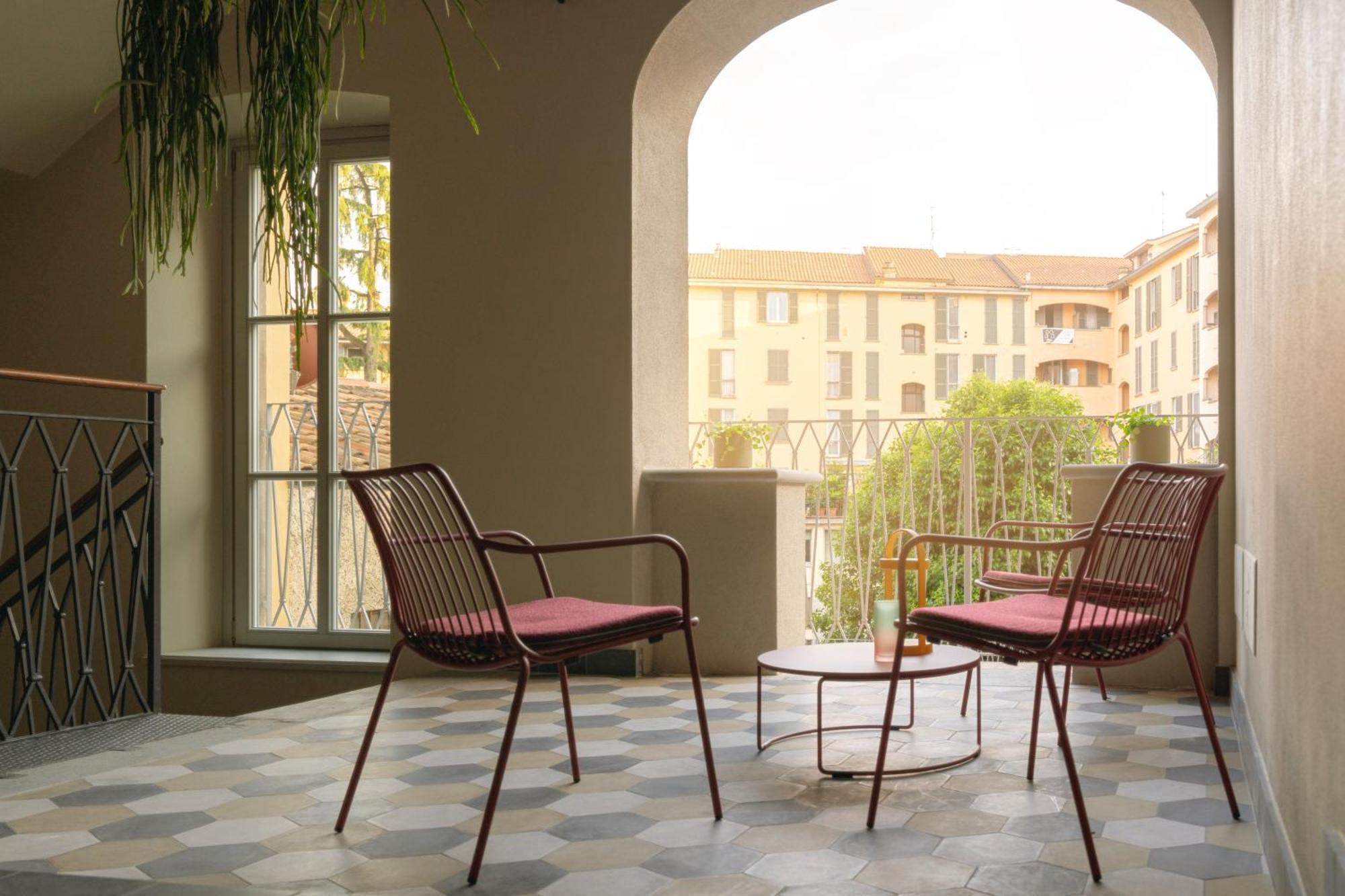 Rego Apartments - Boutique Aparthotel & Serenity Spa With Some Off-Site Apartments In The Heart Of Bergamo City Center Екстер'єр фото