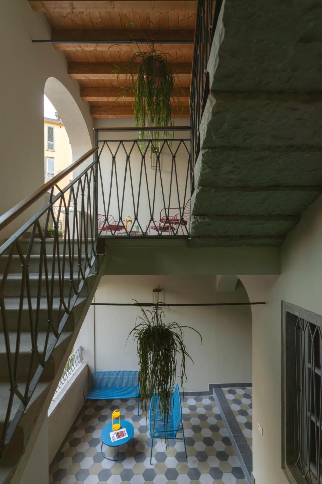 Rego Apartments - Boutique Aparthotel & Serenity Spa With Some Off-Site Apartments In The Heart Of Bergamo City Center Екстер'єр фото